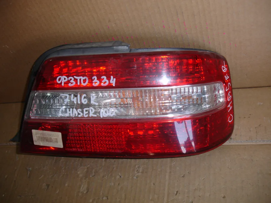 Фонарь стоп-сигнала Toyota Chaser GX100 цена за один