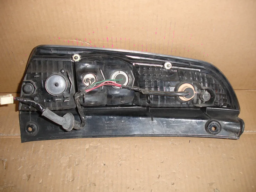 Фонарь стоп-сигнала Daihatsu Boon M3003 цена за один