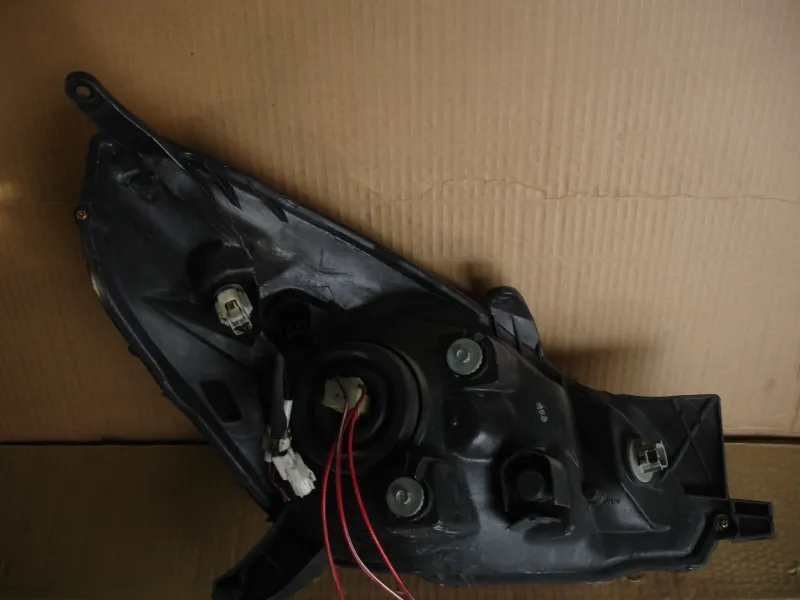 Фары оптика Toyota OPA Цена указана за одну