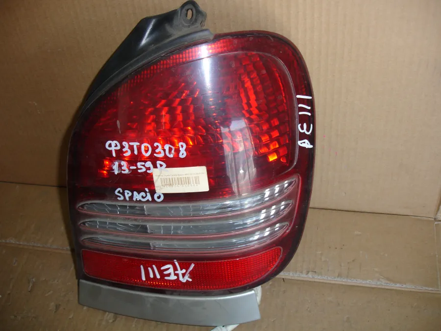 Фонарь стоп-сигнала Toyota Corolla Spacio AE111N цена за один