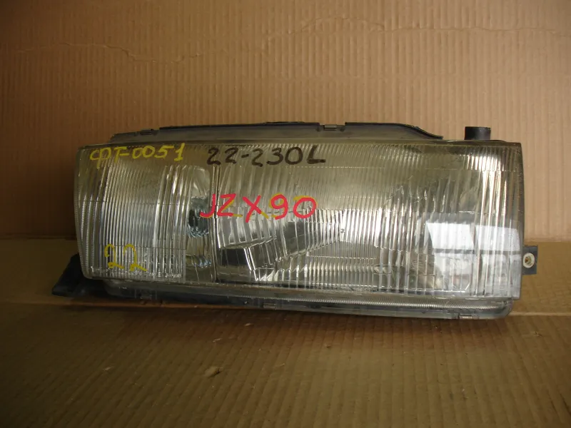 Фары оптика Toyota Cresta L цена за одну