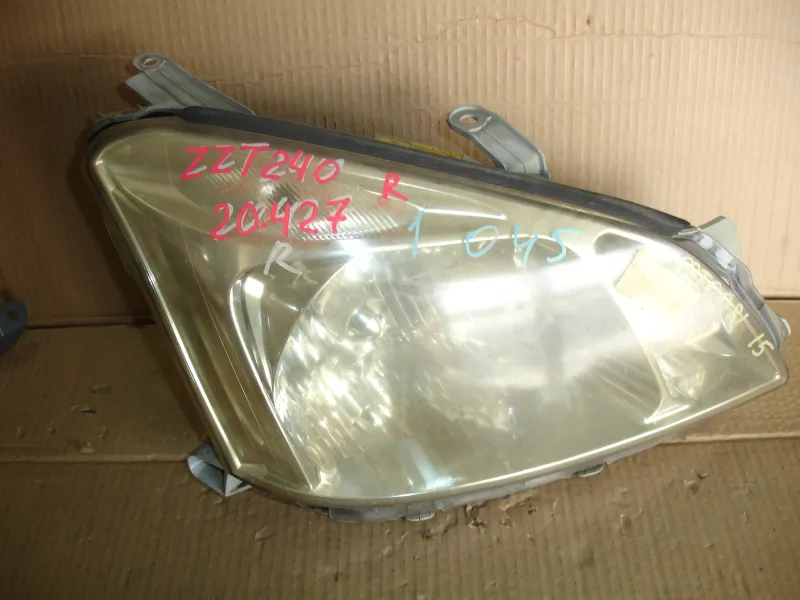 Фары оптика Toyota Premio AZT240 Цена указана за одну