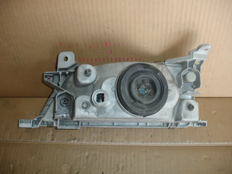 Фары оптика Toyota Corona Premio Цена указана за одну