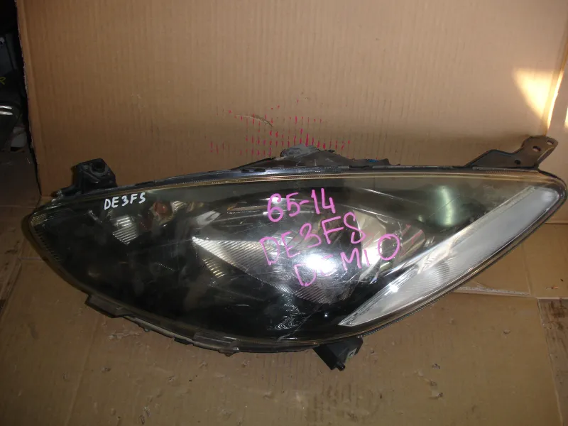 Фары оптика Mazda Demio DE3FS Цена указана за одну