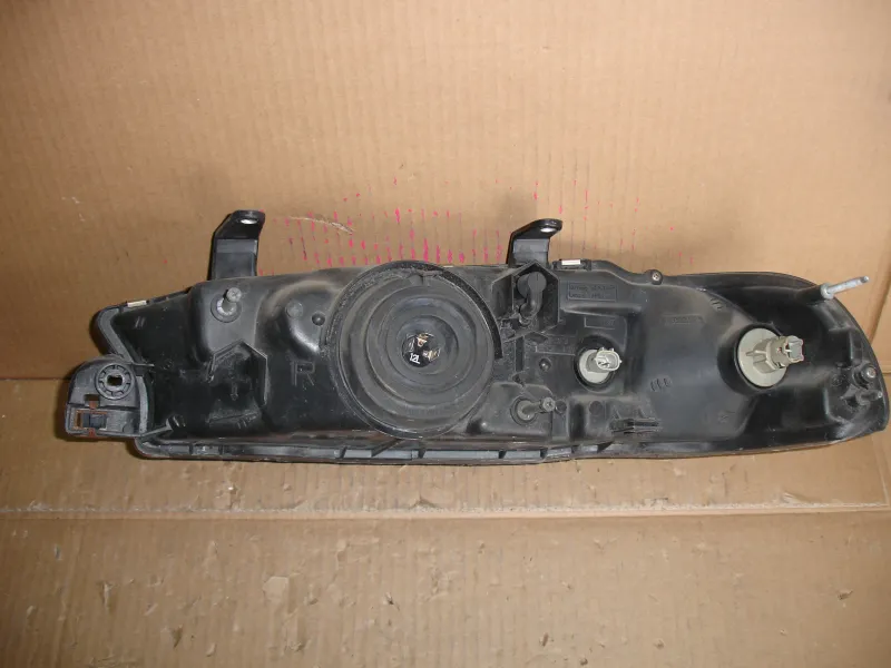 Фары оптика Subaru Legacy BD5 Цена указана за одну