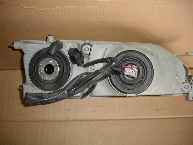 Фары оптика Toyota Cresta JZX100 Цена указана за одну