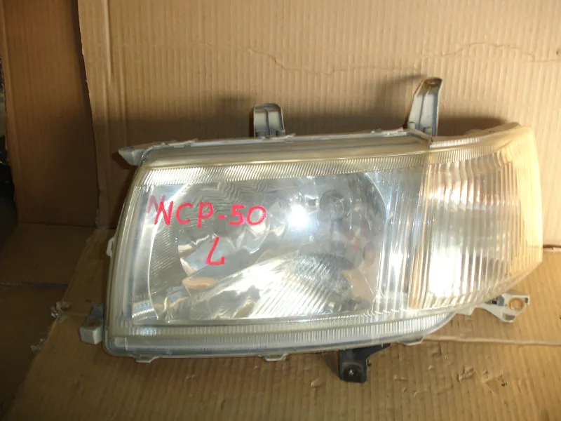 Фары оптика Toyota Probox Цена указана за одну