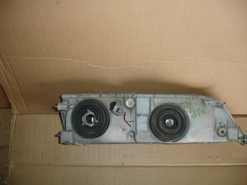 Фары оптика Toyota Mark II Цена указана за одну