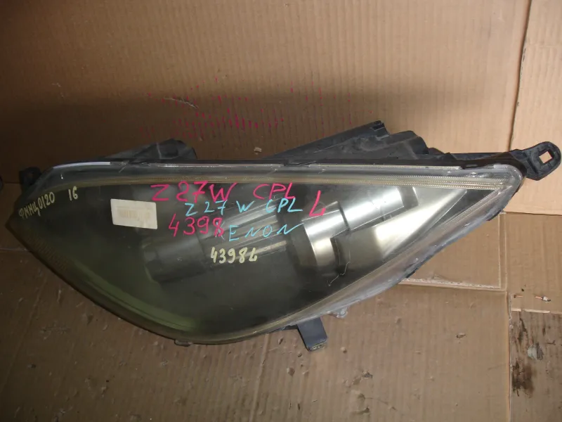 Фары оптика Mazda Axela BL5FW Цена указана за одну