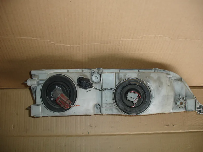 Фары оптика Toyota Mark II Цена указана за одну