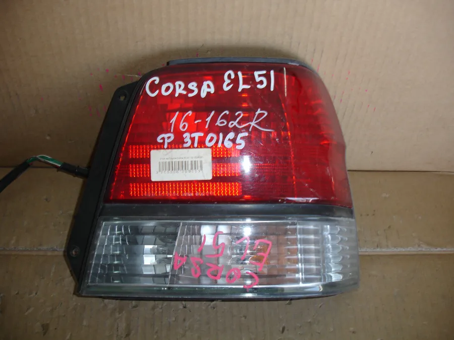 Фонарь стоп-сигнала Toyota Corsa EL51 цена за один