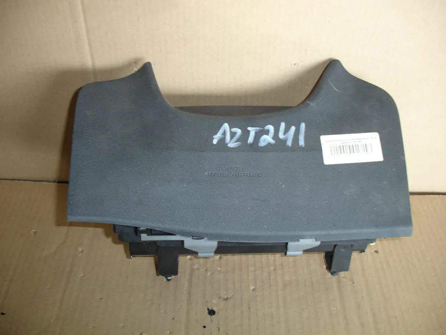 Аирбаг пассажирский на Toyota Caldina AZT241