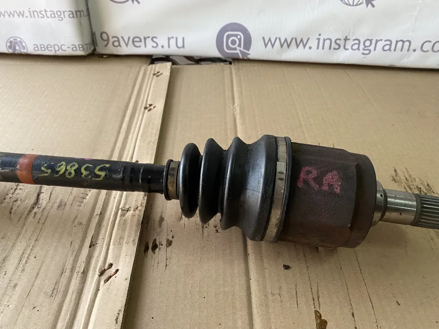 Привод передний правый в сборе Honda Odyssey RA6