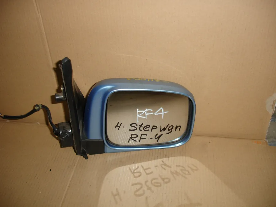 Зеркало боковое правое Honda Stepwgn RF4 синее