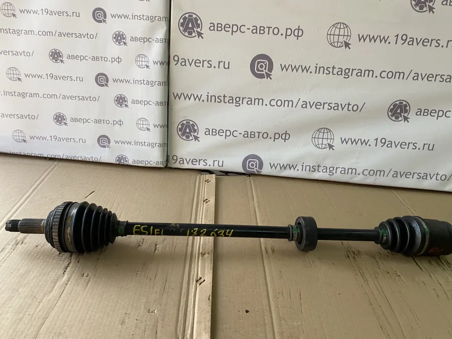 Привод передний левый в сбореHonda Civic ES1