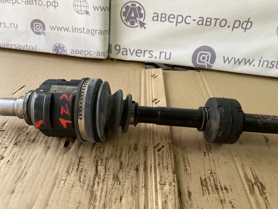 Привод передний правый в сборе Toyota Wish ZNE10