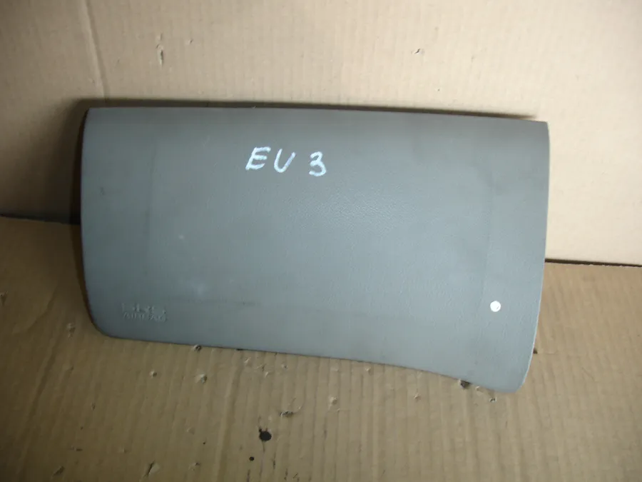 Аирбаг пассажирский на Honda Civic 2004г. EU3 D17A