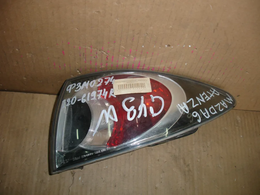 Фонарь стоп-сигнала Mazda Atenza GY3W