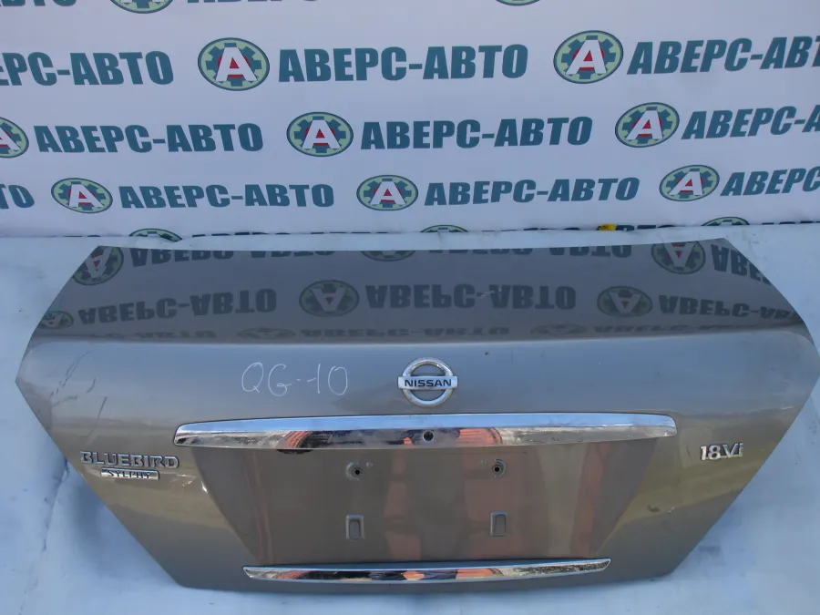 Крышка багажника Nissan Bluebird Sylphy TG10 серая