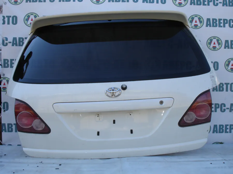 Дверь багажника Toyota Harrier ACU10W белая