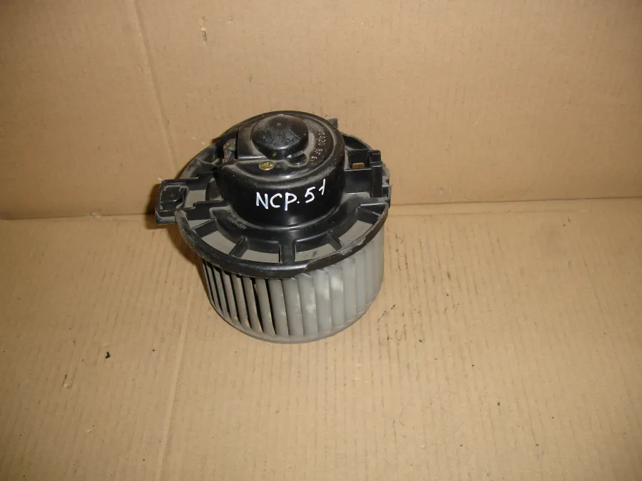 Вентилятор печки на Toyota Succeed NCP51V