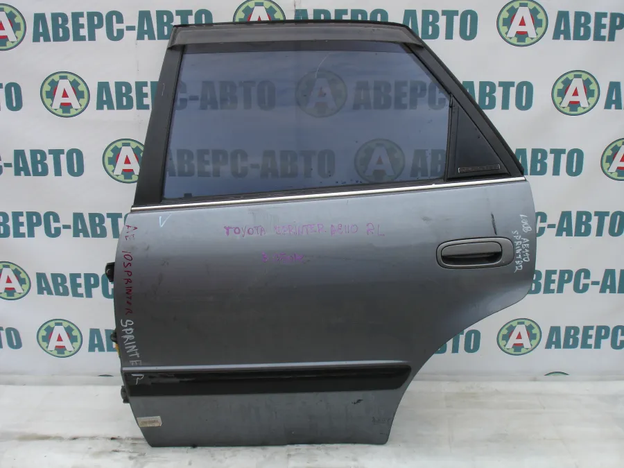 Дверь боковая левая задняя Toyota Sprinter AE110 серая