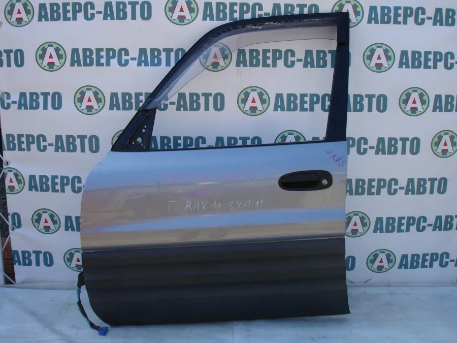 Дверь боковая левая передняя Toyota RAV4 SXA10G серая
