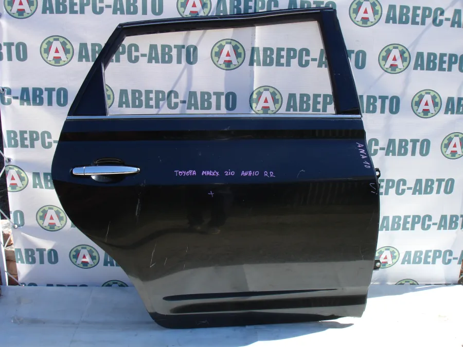 Дверь боковая правая задняя Toyota Mark X ZIO ANA10 черная