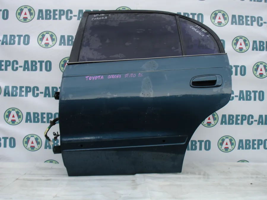 Дверь боковая левая задняя Toyota Corona ST190 темно-зеленая