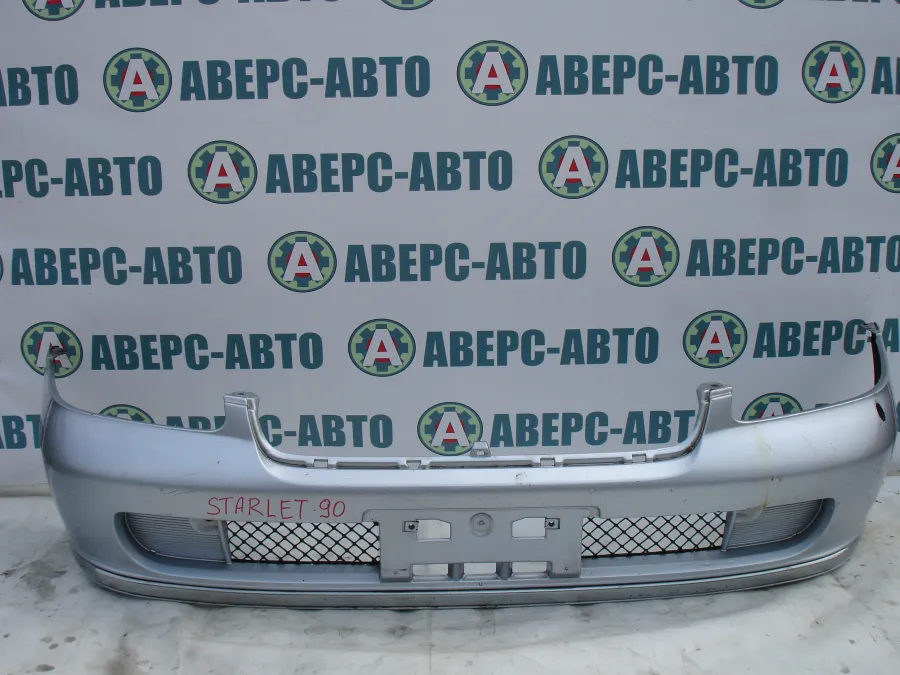 Бампер передний Toyota Starlet EP91 серебро