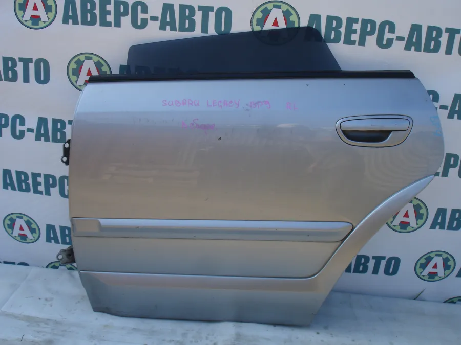 Дверь боковая левая залевая Subaru Legacy BP5 среребро
