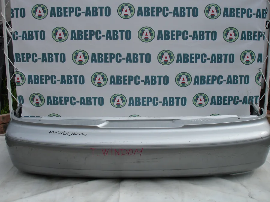 Бампер задний Toyota Windom MCV21 серебро