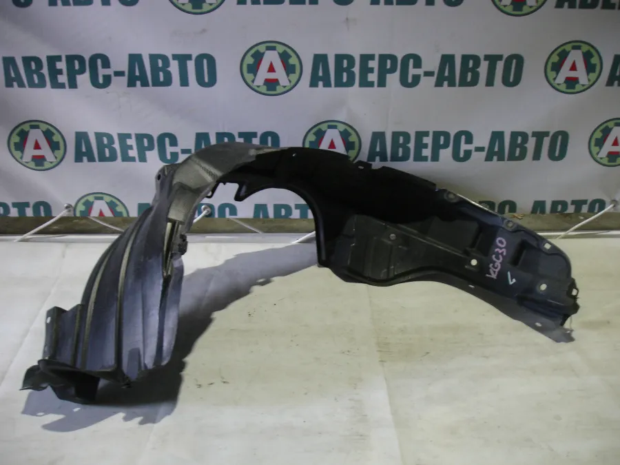 Подкрылок левый Toyota Passo KGC30