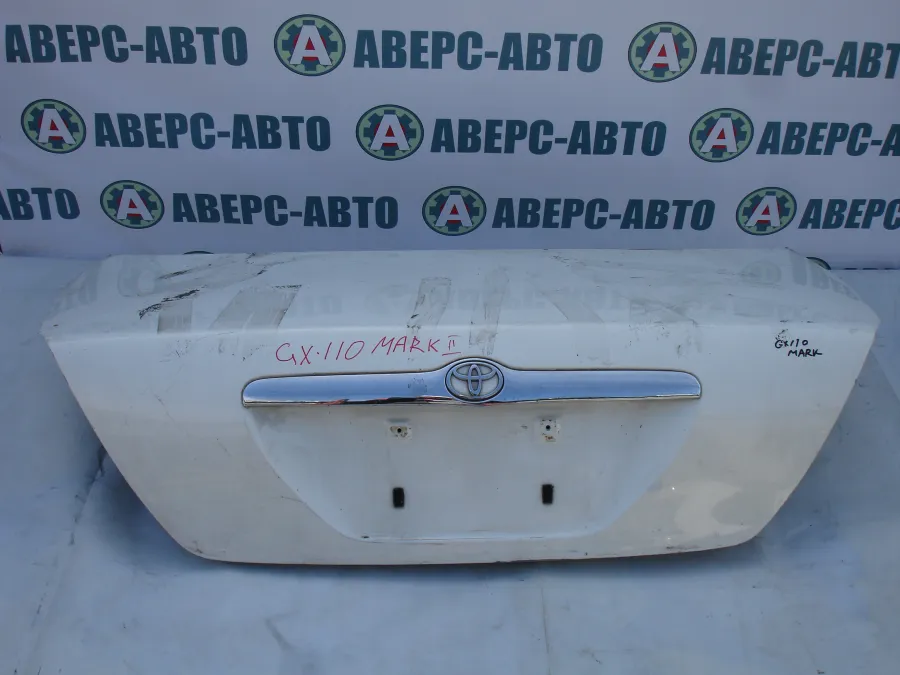 Крышка багажника Toyota Mark II GX110
