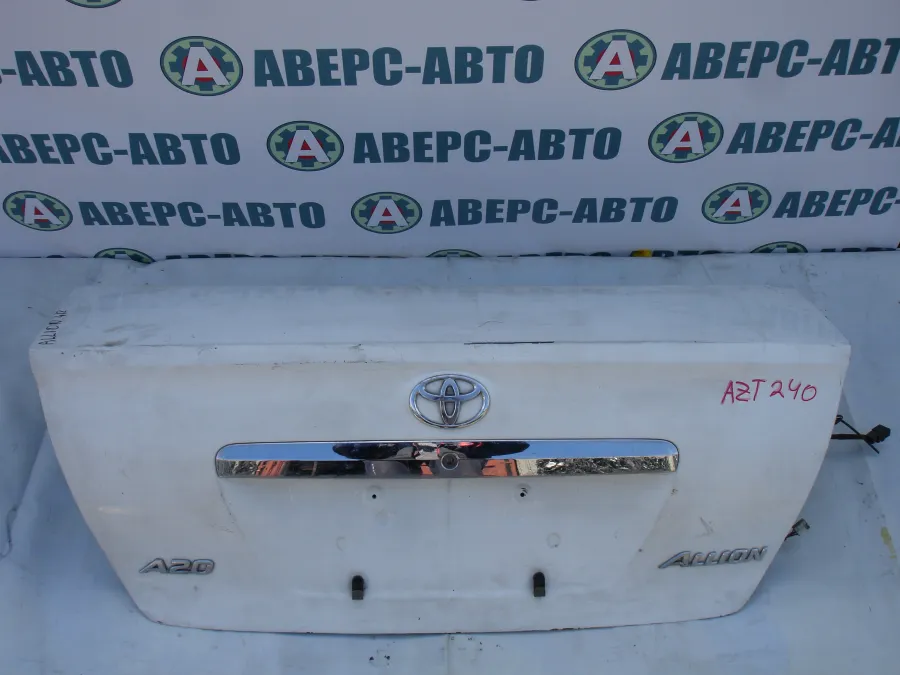 Крышка багажника Toyota Allion AZT240 белая