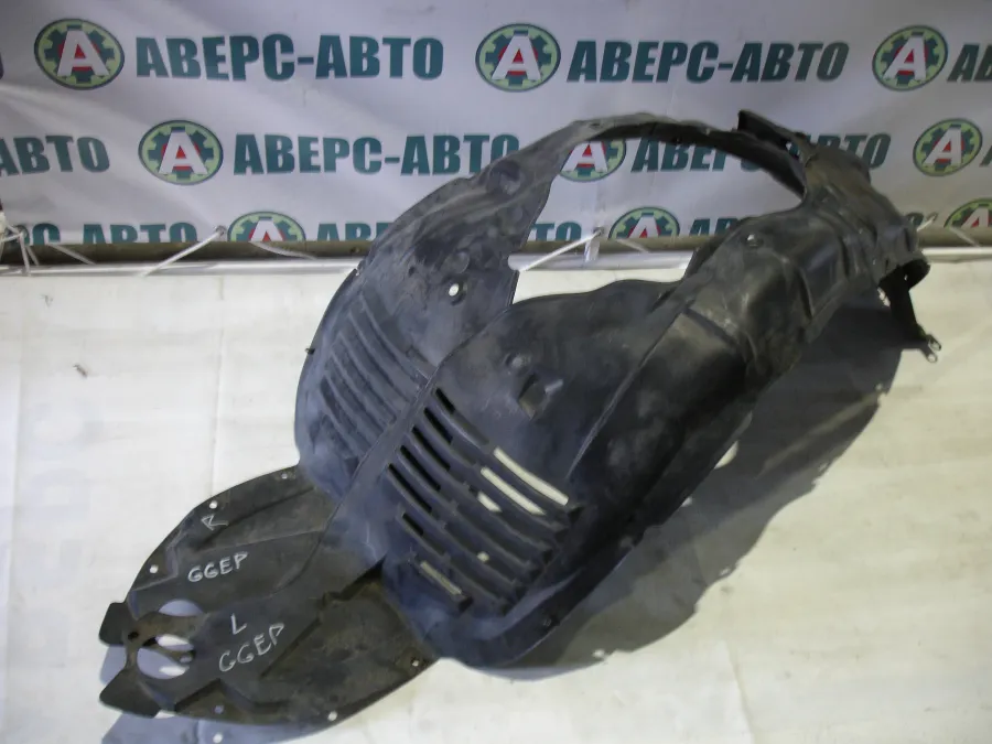 Подкрылок левый/правый Mazda Atenza GGEP
