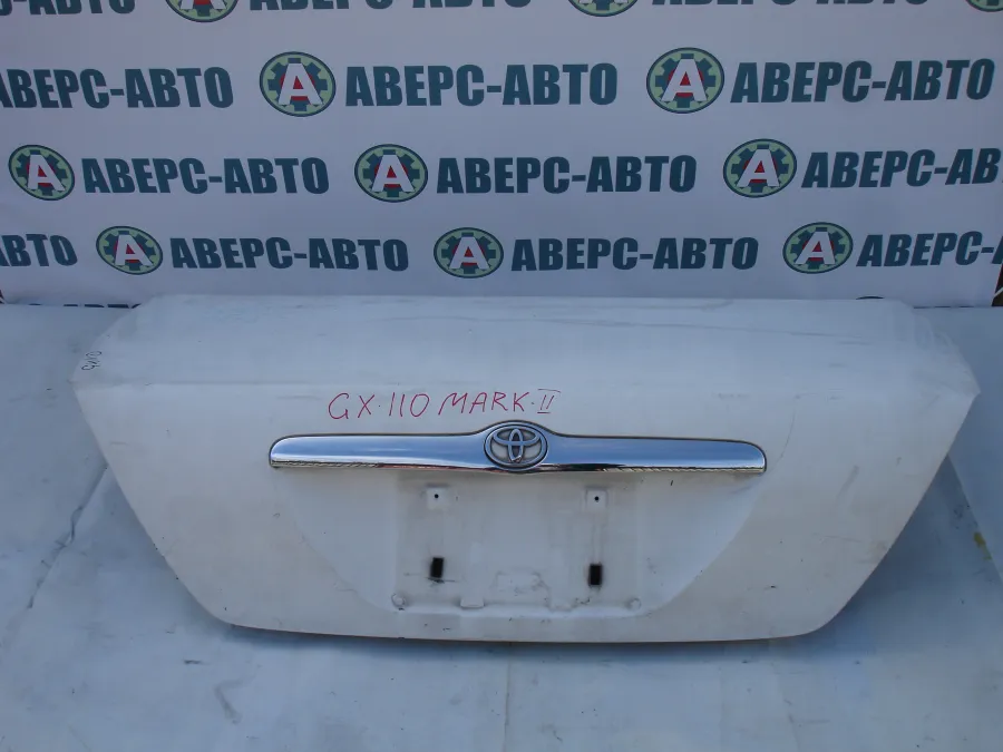 Крышка багажника Toyota Mark II GX110 белая