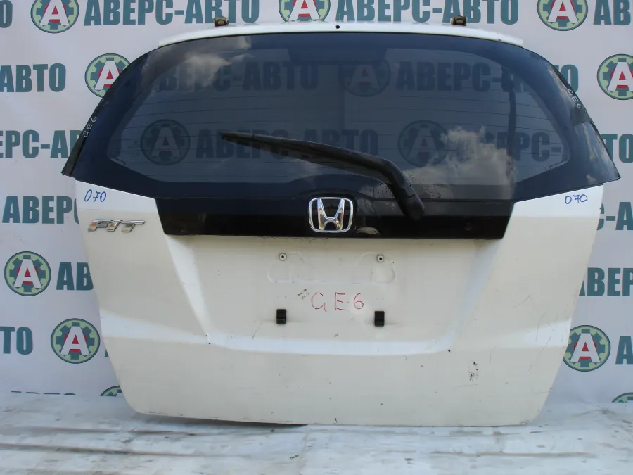 Дверь багажника Honda FIT GE6 белая
