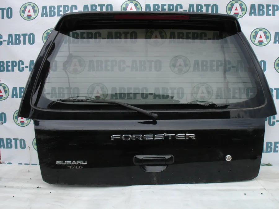 Дверь багажника Subaru Forester SF5 черны