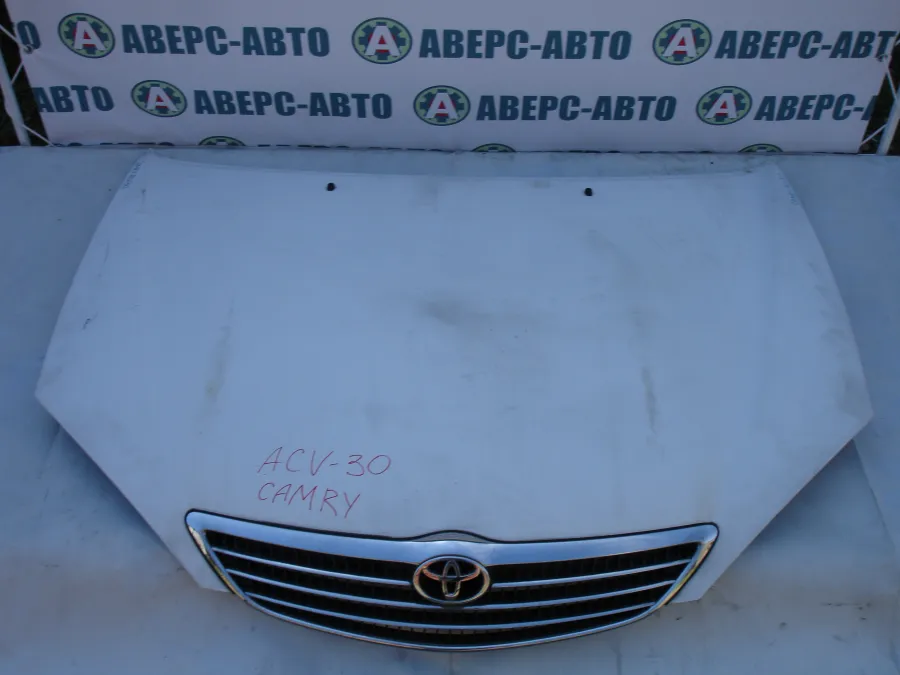 Капот Toyota Camry ACV30 белый