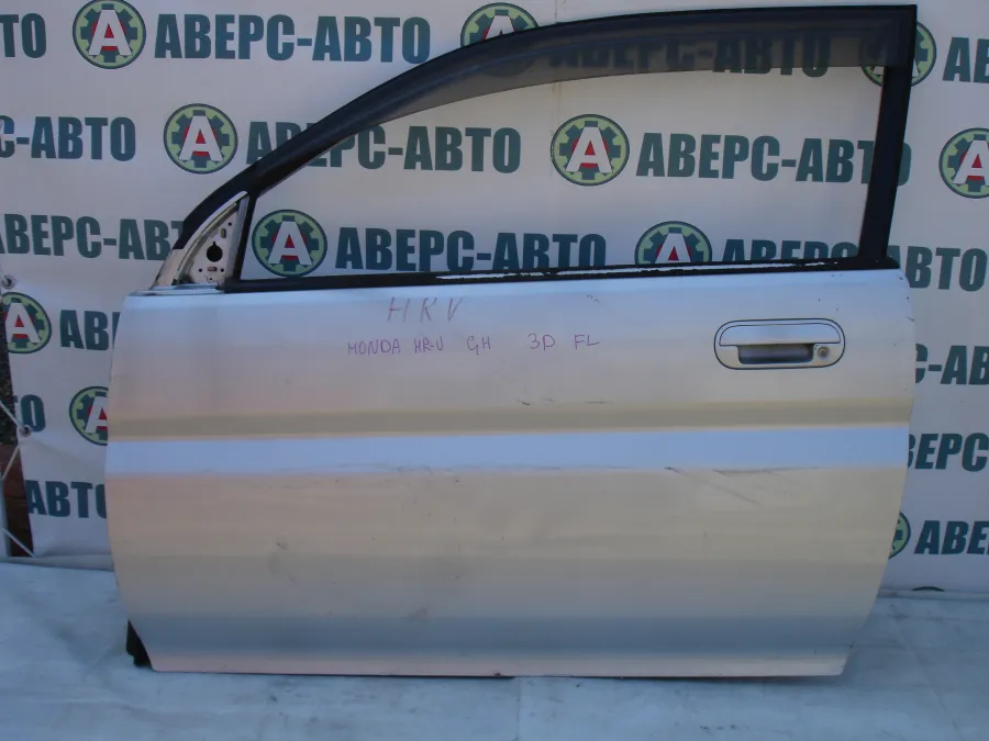 Дверь боковая левая передняя Honda HR-V GH3 серебро