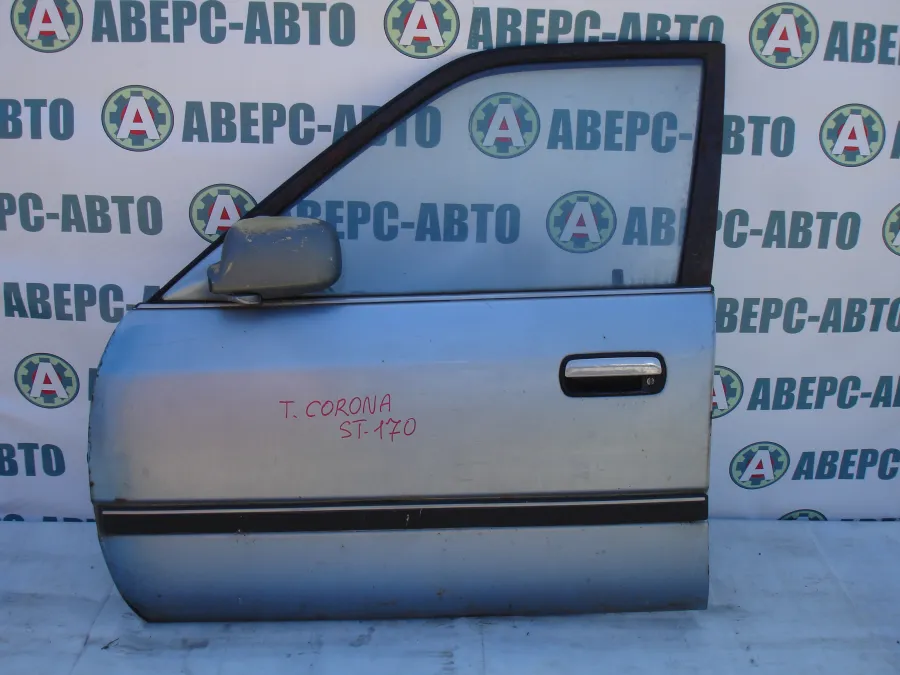 Дверь боковая левая передняя Toyota Corona ST170 серебро