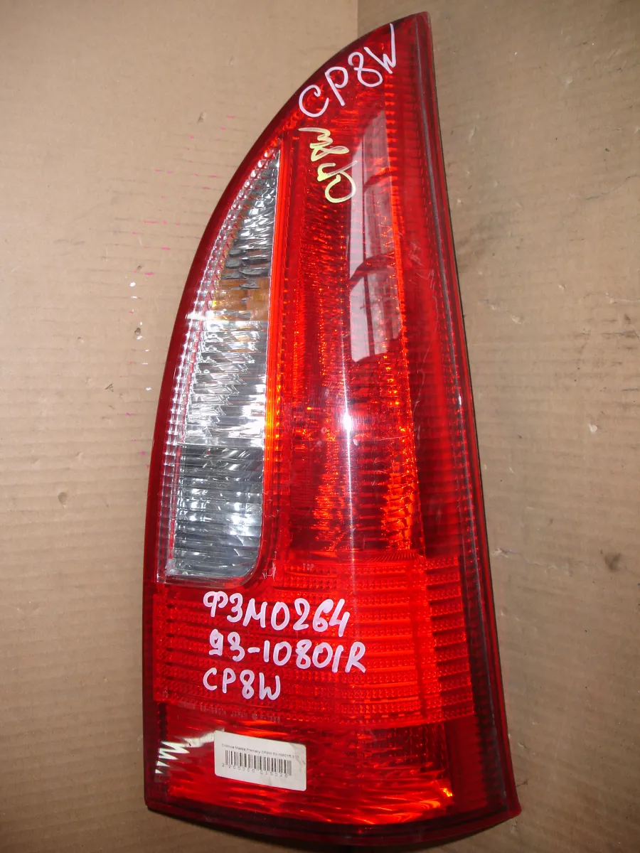 Фонарь стоп-сигнала Mazda Premacy CP8W