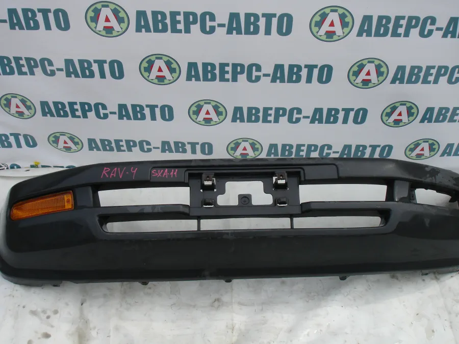Бампер передний Toyota RAV4 SXA11G черный