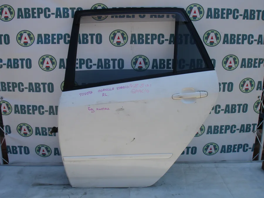 Дверь боковая левая задняя Toyota Corolla Spacio NZE121 БЕЛАЯ