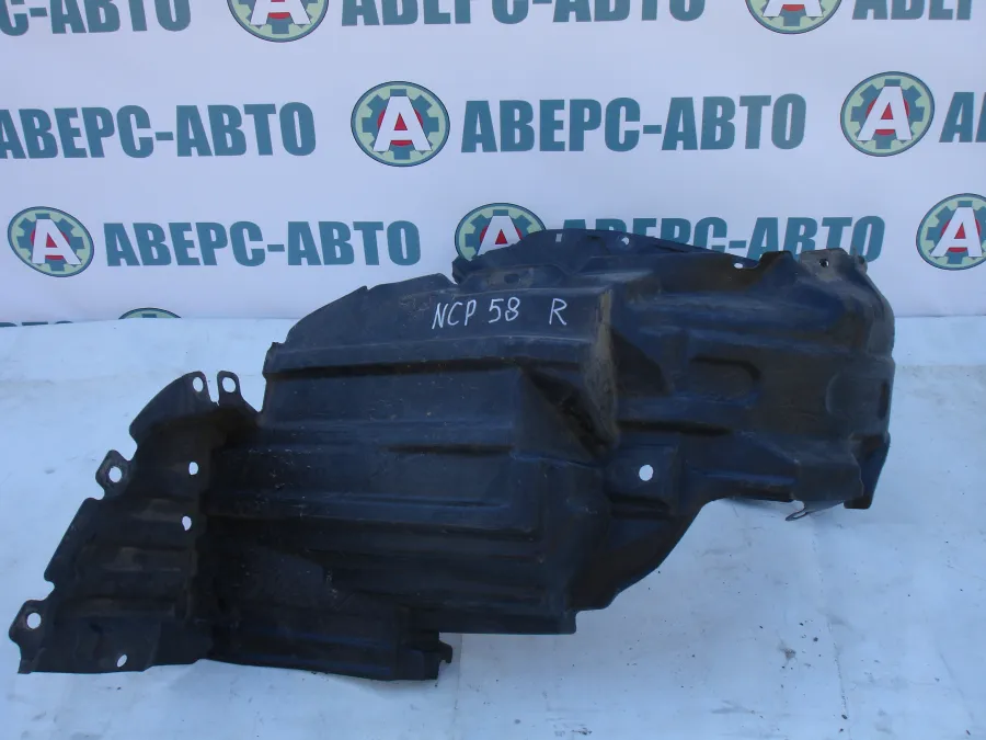 Подкрылок передний правый Toyota Succeed NCP55V