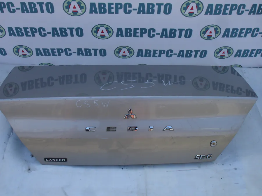 Крышка багажника Mitsubishi Lancer Cedia CS5A серебро