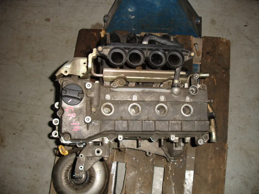 Двигатель Nissan March K12 CR14DE