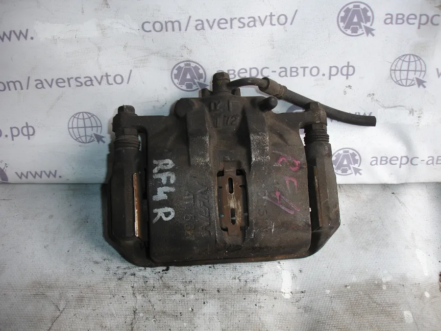 Суппорт Передний левый Honda Stepwgn RF4