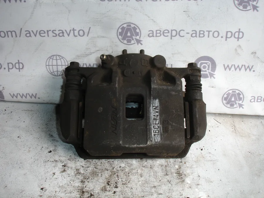 Суппорт Передний правый Honda Airwave GJ1